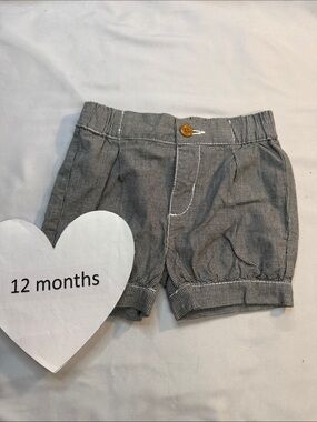 Nordstrom Black Gingham Bubble Shorts with Wood Button